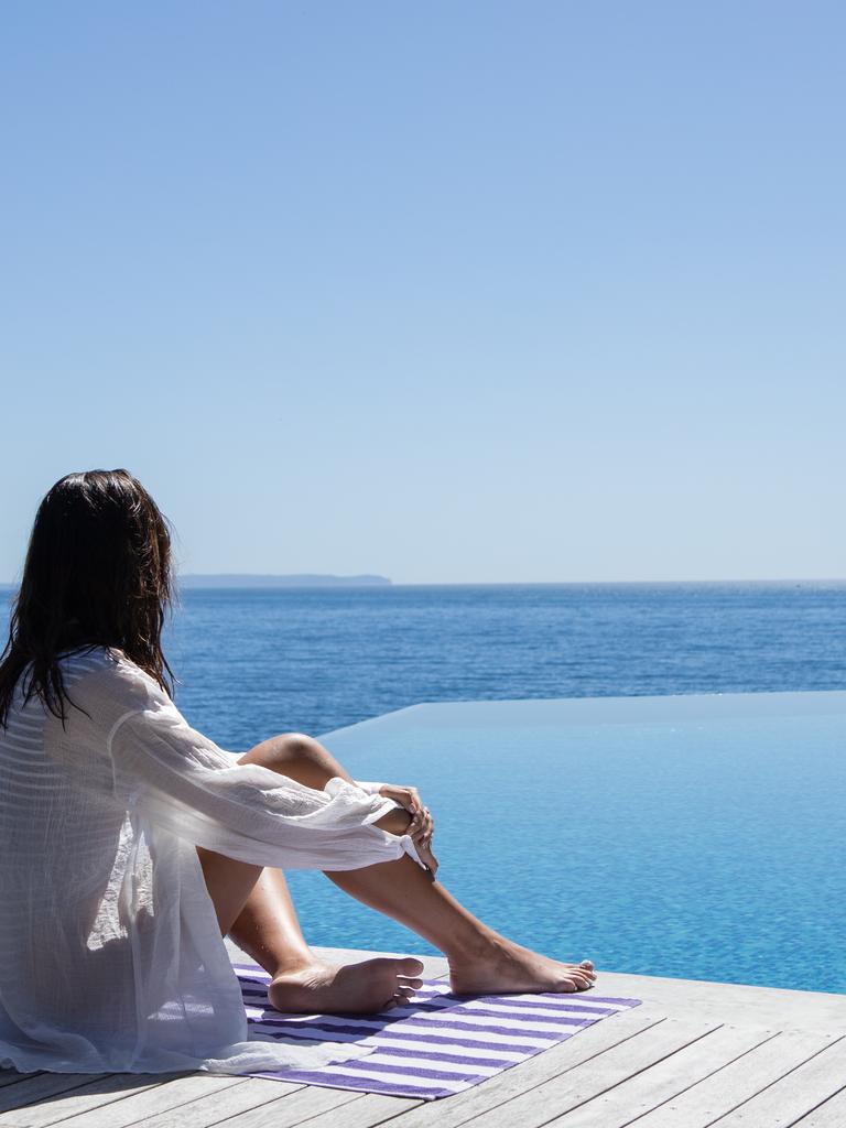 The hotel’s pool overlooks the Tasman sea.