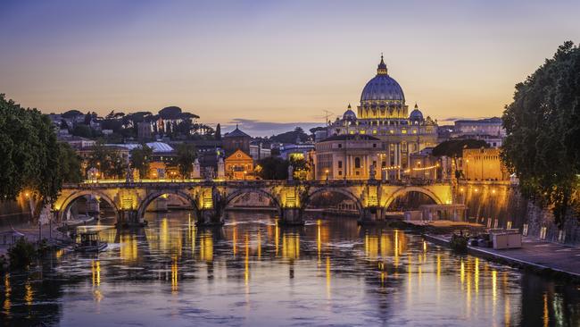 Rome’s ageless design resonates with the charm of supreme taste, featuring wonders such as the Bridge of Angels across the River Tiber.