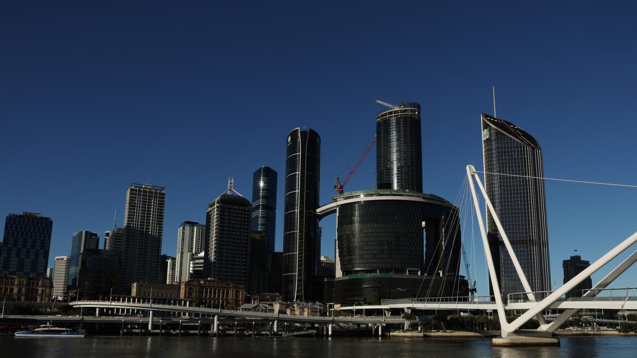 A view of the Brisbane CBD from Southbank.