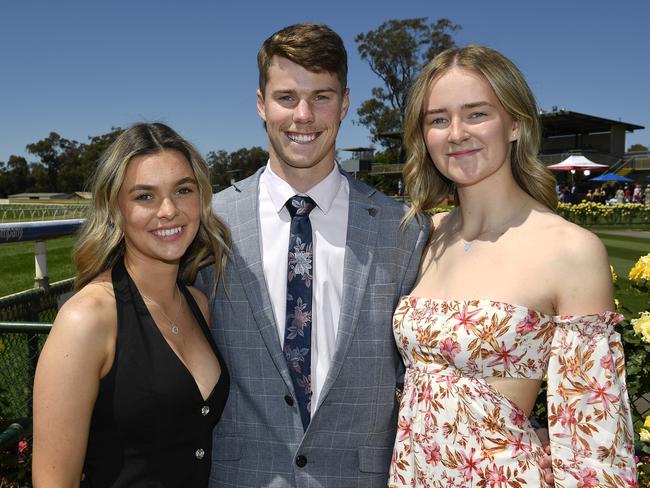 Apiam Bendigo Cup was held at Bendigo Racecourse, Bendigo, Victoria, on Wednesday, October 30th, 2024. Pictured enjoying the horse racing carnival are Amber, Darcy and Kiara. Picture: Andrew Batsch