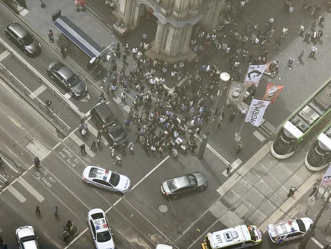 The police operation on Bourke Street in the Melbourne CBD. Picture: Twitter.