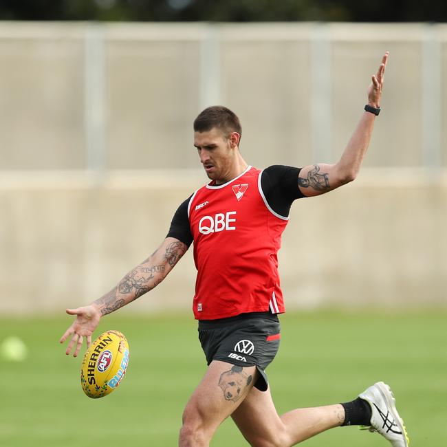 Sam Naismith was on song in Round 1. Picture: AAP Image/Brendon Thorne