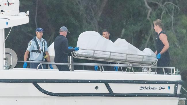 Seaplane Crash Hawkesbury River: Six Dead In Holiday Horror | The ...