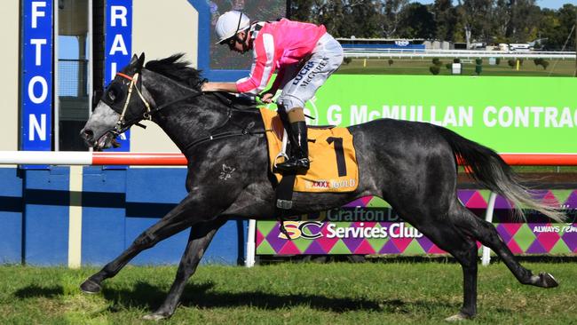 Kirk Matheson matched Matthew McGurren’s efforts from 2019, taking Stephen Bennett-trained Exclusive to a win in the John Carlton Cup.