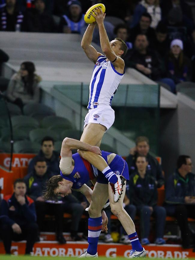 Petrie taking hangers for North in 2016. Picture: Wayne Ludbey