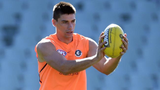 Carlton and thousands of SuperCoaches are sweating on the fitness of ruckman Matthew Kreuzer.