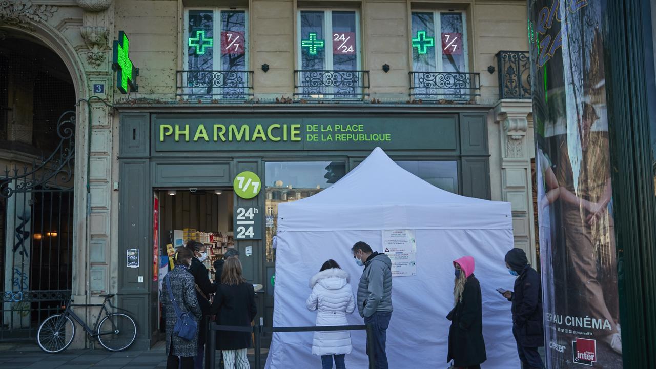 Parisians queue up to be tested for Covid-19 on New Year’s Day. Picture: Kiran Ridley/Getty Images