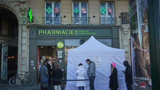 Parisians queue up to be tested for Covid-19 on New Year’s Day. Picture: Kiran Ridley/Getty Images