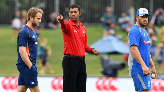 A wet outfield ruined the second one-dayer between Australia and New Zealand.