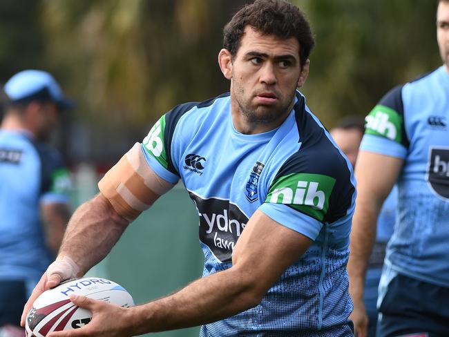 NSW Blues State of Origin player Dale Finucane during a train ing session at Coogee Oval in Sydney, Friday, July 5, 2019.  The New South Wales Blues take on Queensland's Maroons in game 3 of the State of Origin series at ANZ Stadium this coming Wednesday. (AAP Image/Dean Lewins) NO ARCHIVING