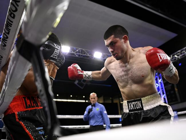 Anton Markovic floored Viliami Liavaa with a body shot in the second round at the No Limit Boxing event on March 6. Picture: No Limit Boxing/Greg Porteous