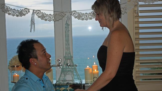 Mark proposes to Emma at Jonah's, Whale Beach, which was planned by Unforgettable Proposals