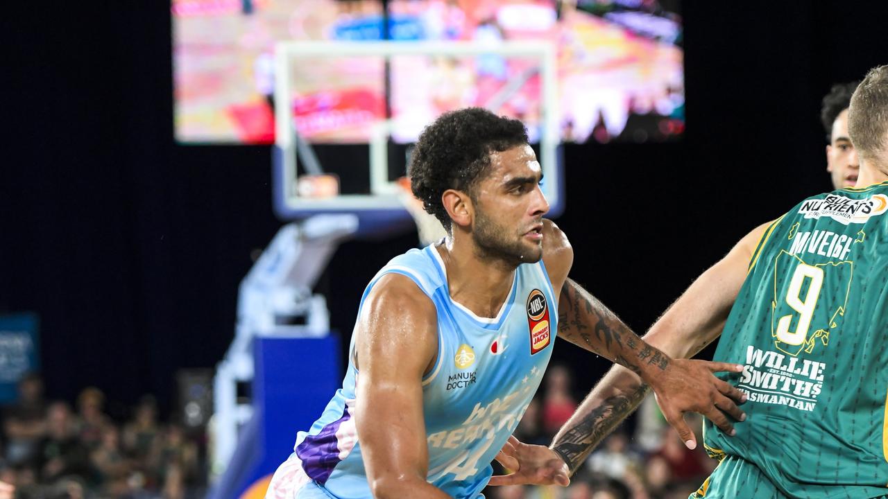 Anthony Lamb proved too much for the JackJumpers, scoring 24 points in a shooting masterclass. Picture: Getty Images