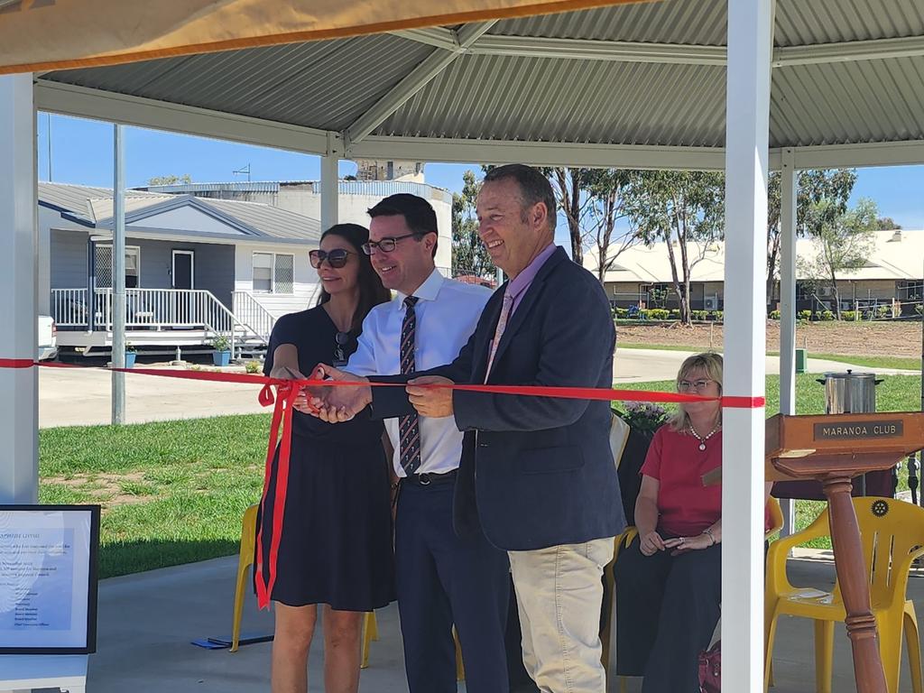 Pinaroo Roma Inc. CEO and facility manager Melanie Calvert (L) Maranoa MP David Littleproud and Maranoa Regional Council mayor Tyson Golder (R) at the opening of the new independent living complex on November 21, 2023.