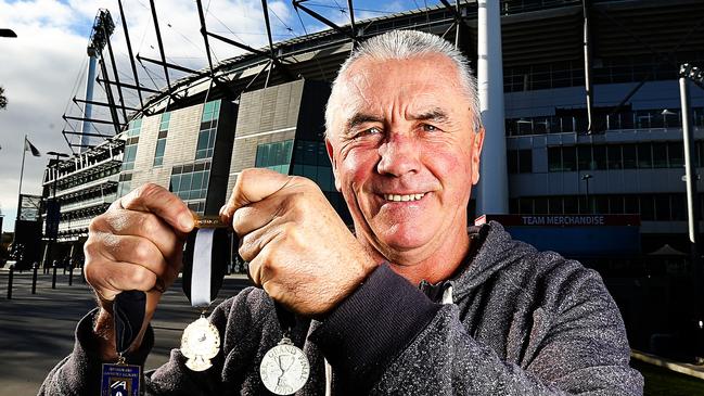 Collingwood legend Tony Shaw has called for urgent change.