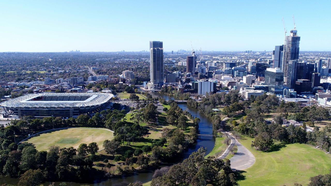 The couple managed to buy a three-bedroom, two-bathroom duplex in North Parramatta for $950,000. Picture: NCA NewsWire/Damian Shaw