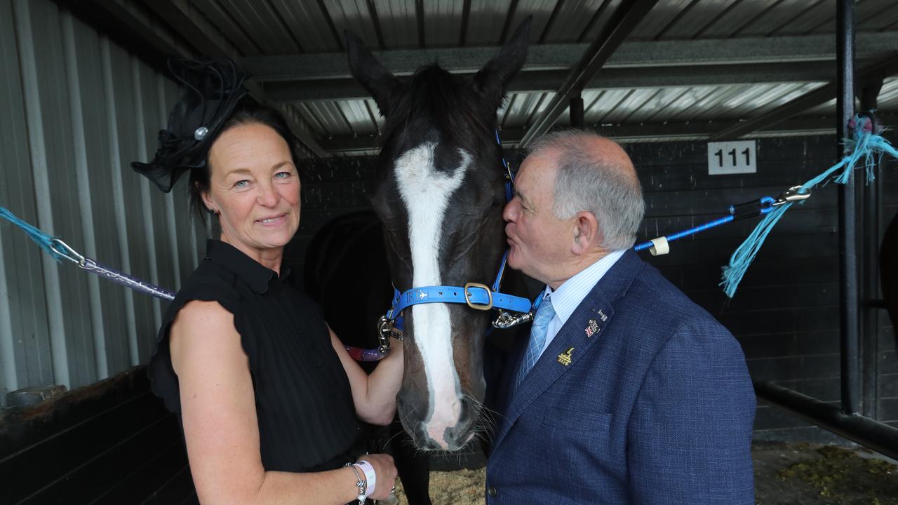 Trainers Claire and Brian Ellison with Onesmoothoperator. Geelong Cup connections. Picture: Alan Barber