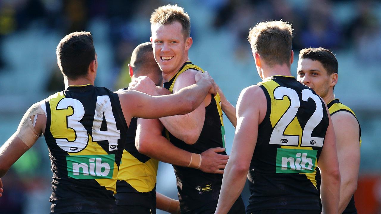 Jack Riewoldt becomes latest big-name AFL player to announce