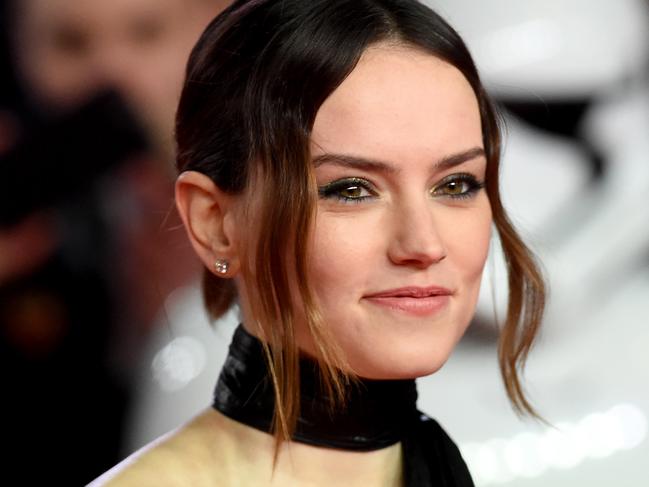 LONDON, ENGLAND - DECEMBER 12:  Actress Daisy Ridley attends the European Premiere of 'Star Wars: The Last Jedi' at Royal Albert Hall on December 12, 2017 in London, England.  (Photo by Stuart C. Wilson/Getty Images)