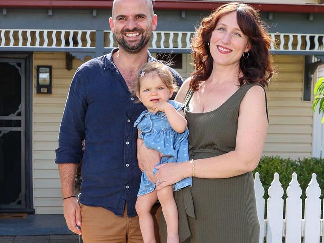 MELBOURNE, AUSTRALIA - DECEMBER 11 2024Elliot Giakalis, Chantelle Sass, their daughter Odette and dogs Theo and Sammy at their Coburg house.Picture: Brendan Beckett