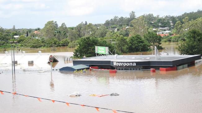 The Weeroona Hotel Motel, flooded to over the roof by the Brisbane floods in 2011.