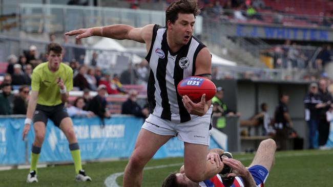 Jordan Garita gathers possession for Parkside in the preliminary final: Picture: Mark Dadswell