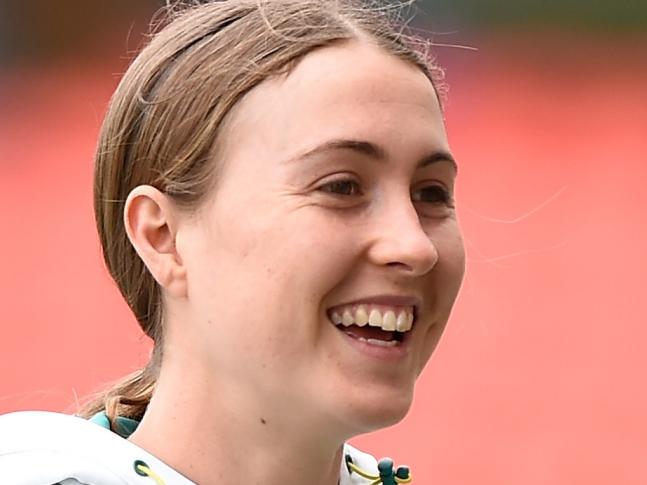 GOLD COAST, AUSTRALIA - SEPTEMBER 29: Tayla Vlaeminck of Australia during a training session after a media opportunity ahead of the Women's International Test match between Australia and India, at Metricon Stadium on September 29, 2021 in Gold Coast, Australia. (Photo by Matt Roberts/Getty Images)