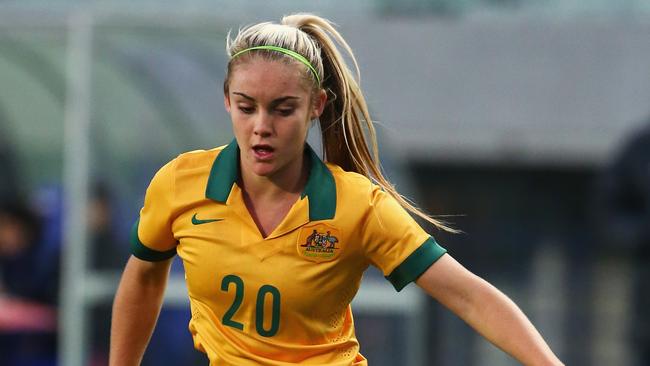 OSAKA, JAPAN - MARCH 02: Ellie Carpenter of Australia in action during the AFC Women's Olympic Final Qualification Round match between Australia and Vietnam at Yanmar Stadium Nagai on March 2, 2016 in Osaka, Japan. (Photo by Koji Watanabe/Getty Images)