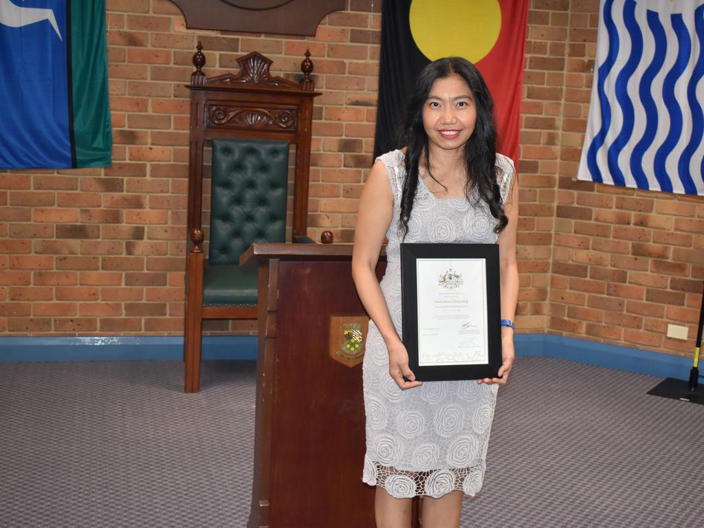 Nuananong Puangkhamkhong after receiving her citizenship at the ceremony.