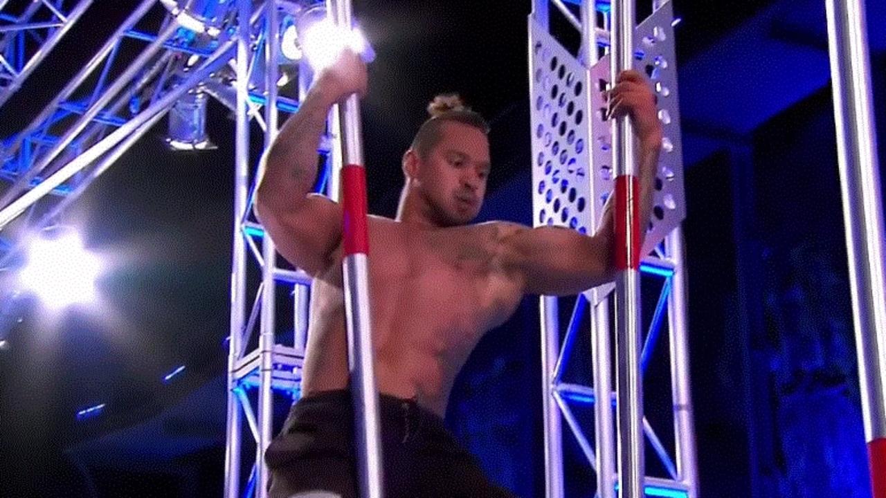 Johann Ofner competing on Ninja Warrior in 2017.