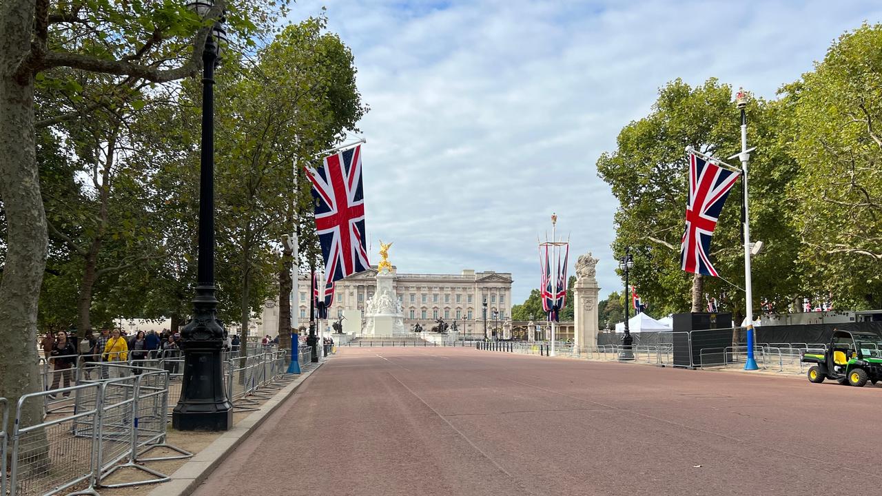 A normal-sized crowd of tourists continued to roam through the area. Picture: Bronte Coy