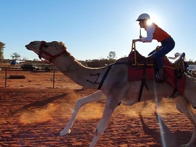 Thousands enjoy Uluru Camel Cup in Red Centre