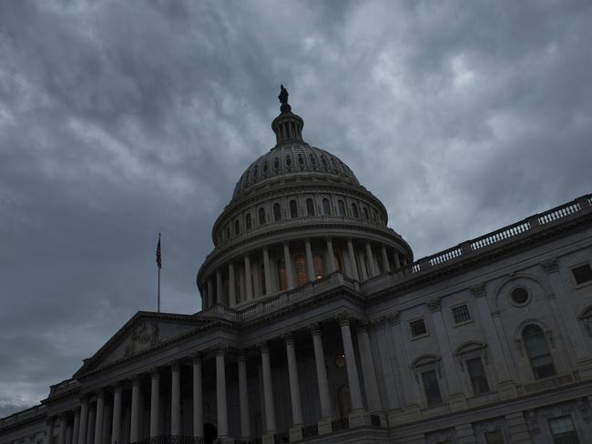 A view of the US Capitol Building before US President Donald Trump addresses his first joint session of Congress on Capitol Hill February 28, 2017 in Washington, DC. / AFP PHOTO / Brendan Smialowski