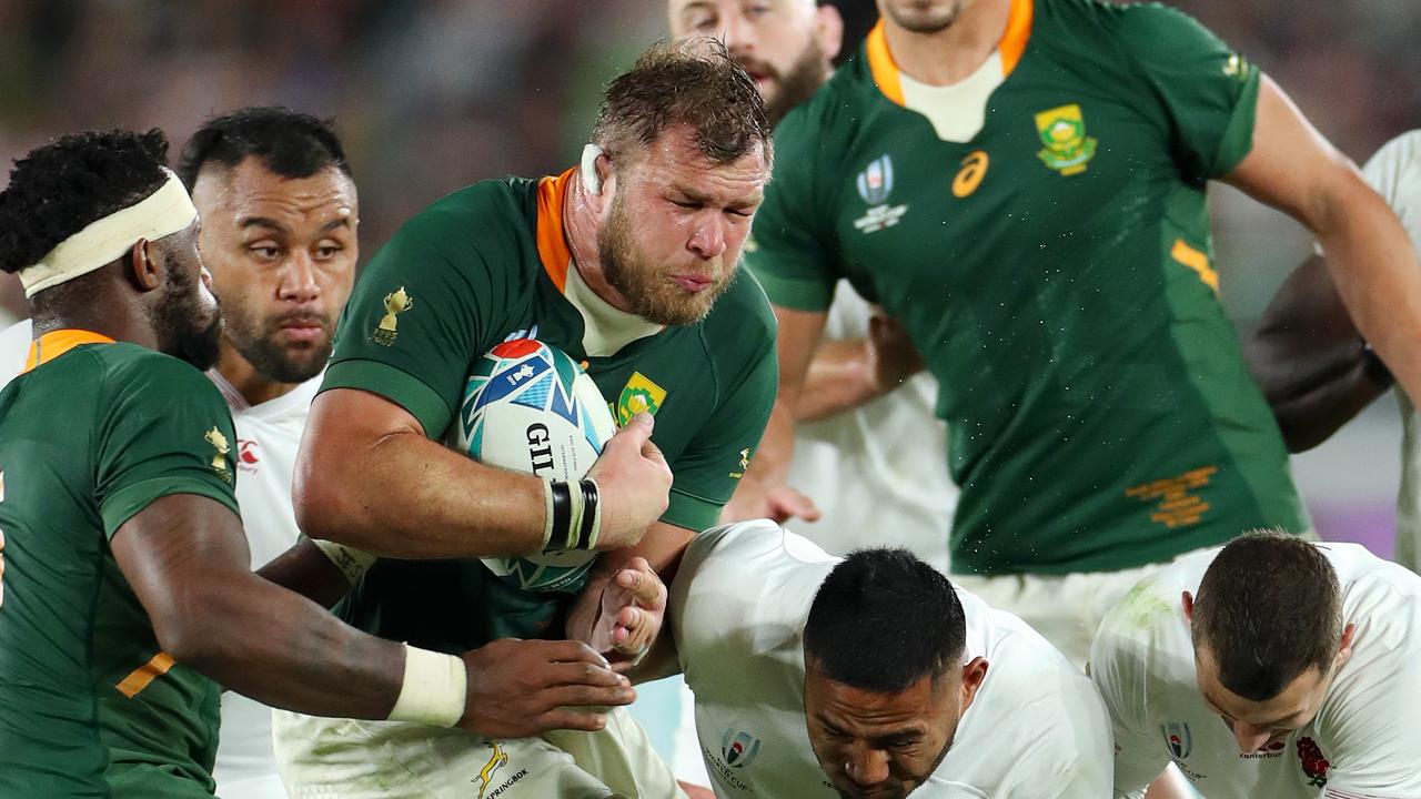 Duane Vermeulen of South Africa is tackled.
