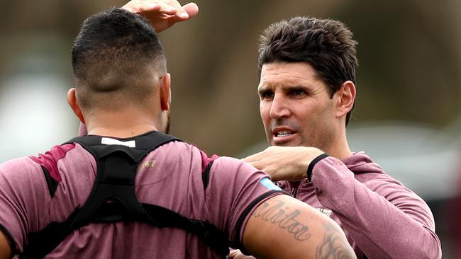 Coach Trent Barrett talks to his players at training. Picture: Gregg Porteous