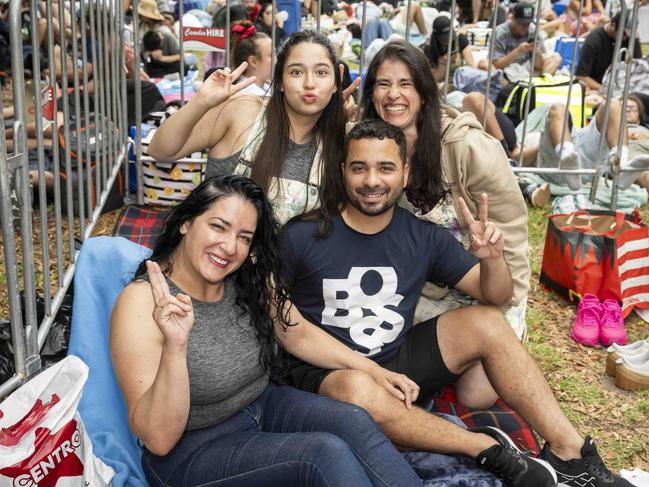 Sarai Duque and family at Kirribilli. Picture: NewsWire Monique Harmer