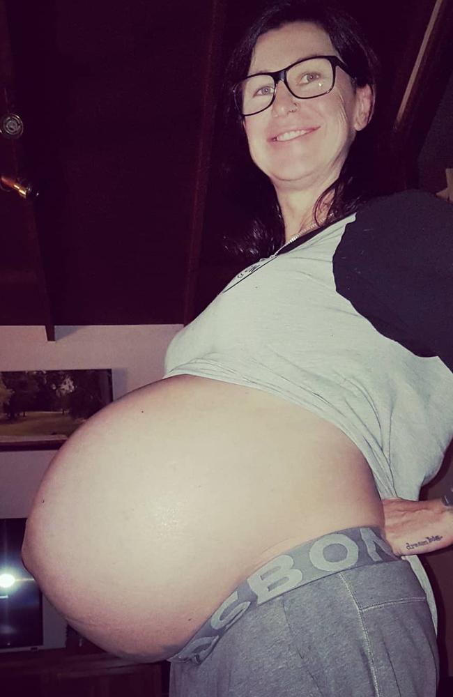 An Instagram picture of Fiona Hayne heavily pregnant