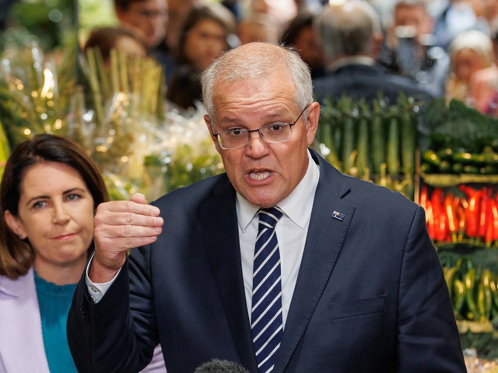 Scott Morrison, pictured out campaigning on Victoria’s Mornington Peninsula on Tuesday, says he won’t do a deal with independent MPs. Picture: Jason Edwards