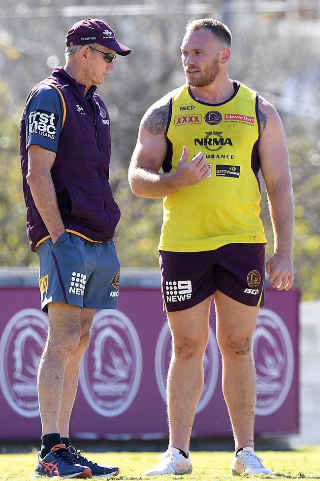 Matt Lodge with coach Wayne Bennett at training on Wednesday. Picture: Dave Hunt/AAP