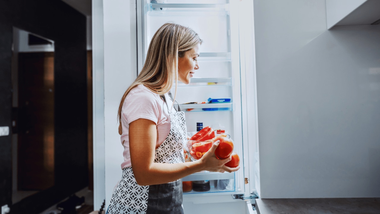 <h2><span>The biggest fridge Feng Shui dos:</span></h2><h3>#1. Declutter and clean</h3><p>&ldquo;The foundation of good Feng Shui starts with cleanliness and organisation. Removing clutter, old or expired food, and cleaning your fridge are non-negotiable steps for allowing energy to flow freely and preventing blockages in Qi,&rdquo; says Langof.</p><h3>#2. Visibility and accessibility</h3><p>&ldquo;Organise your fridge and use clear containers so all foods and ingredients are easily visible or identifiable. This will help you avoid the purchase of duplicate items and promote better energy flow and clarity of decision-making.&rdquo;</p><h3>#3. Meal organisation</h3><p><span>&ldquo;Organise your fridge by meal type to align with the Feng Shui principles of promoting order and harmony,&rdquo; says Langof. &ldquo;This method simplifies meal preparation and encourages the use of fresh ingredients.&rdquo;</span></p>