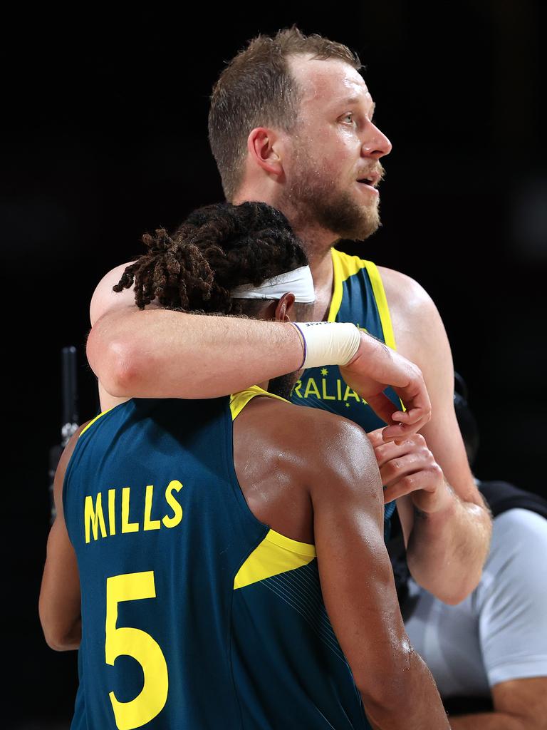 Grown men, Ingles and Mills, led the Aussies to bronze in Tokyo. Picture: Adam Head