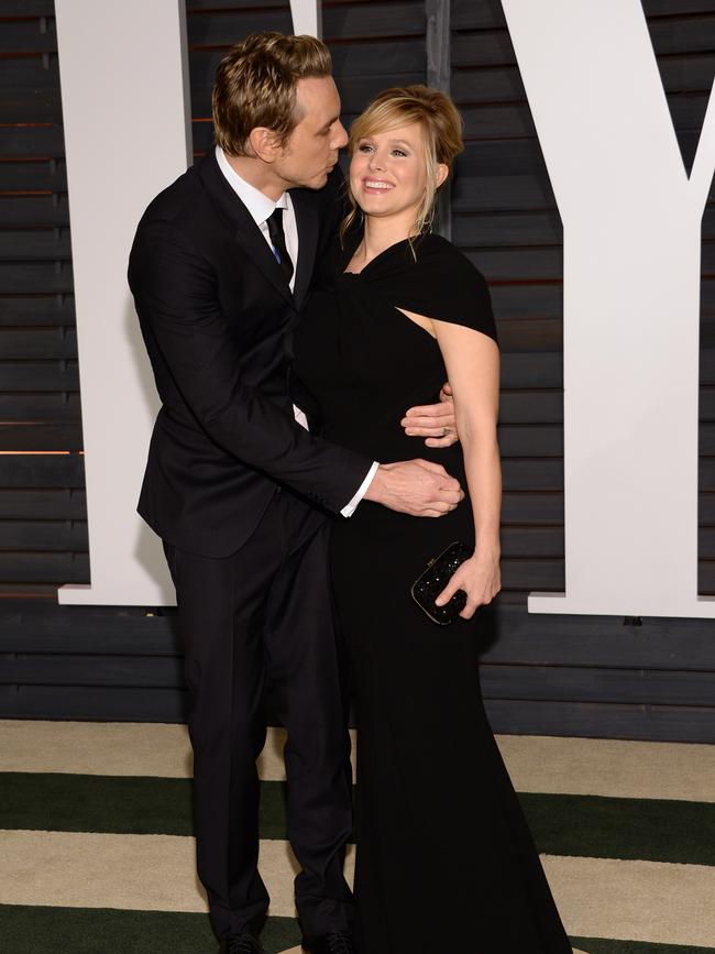 Dax Shepard and Kristen Bell arrive at the 2015 Vanity Fair Oscar Party. Picture: AP