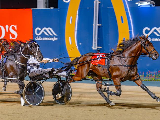 Leap To Fame wins the Miracle Mile 2024 PHOTO: Pacepix/Club Menangle