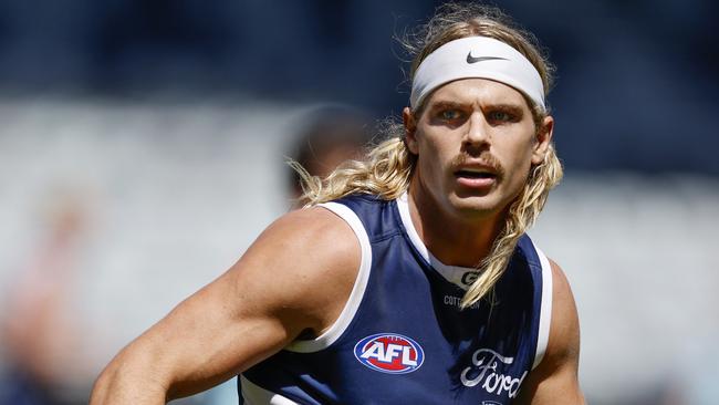 NCA. MELBOURNE, AUSTRALIA. 17th February, 2025 . Geelong vs Hawthorn practise match at GMHBA Stadium, Geelong .   Bailey Smith of the Cats during the 2nd qtr.    .  Picture: Michael Klein