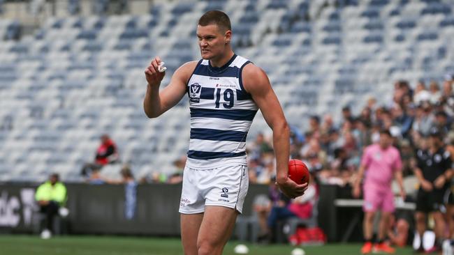 GEELONG, AUSTRALIA - SEPTEMBER 07: Phoenix Foster of the Cats lines up for goal during the 2024 VFL First Semi Final match between the Geelong Cats and Southport Sharks at GMHBA Stadium on September 07, 2024 in Geelong, Australia. (Photo by Rob Lawson/AFL Photos via Getty Images)