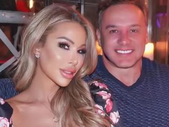 Lisa Hochstein roasted for Photoshop fail.