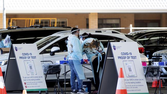 A Covid-19 drive through clinic at Fairfield Showground. Picture: NCA NewsWire / Nikki Short