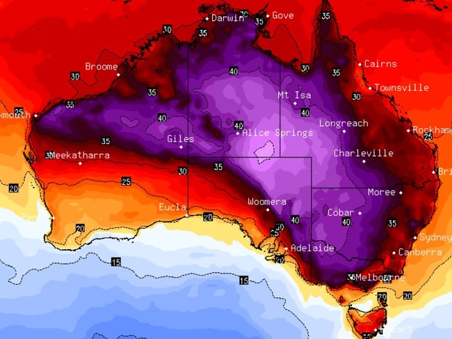 'Extreme' fire danger ratings have been issued as temperatures are set to soar on Boxing Day. Picture: Stormcast.