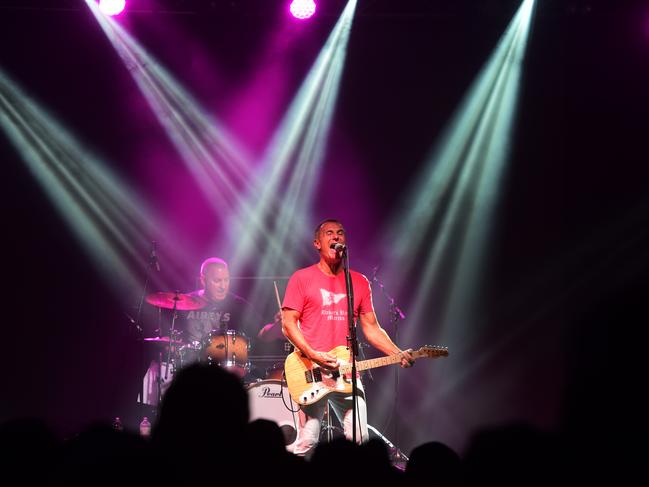 James Reyne performs in Townsville. Picture: Evan Morgan