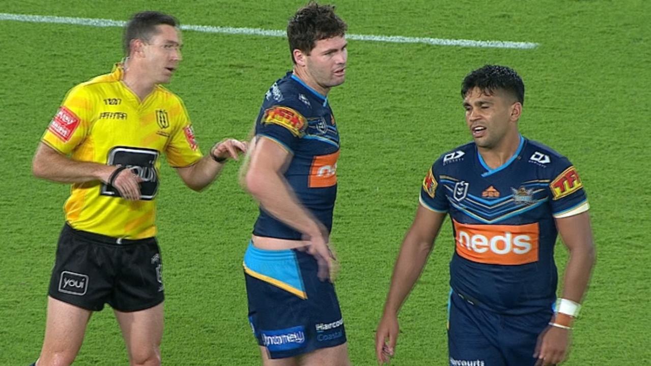 Referee Chris Sutton implores Tyrone Peachey to make a complaint.